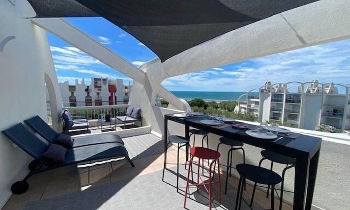 Le Couchant Apartment | MAGNIFICENT ROOFTOP SEA VIEW !