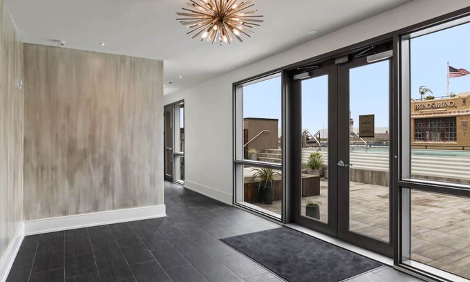 Central Business District House | Roami at The Brandywine | Pool | 6 Bed Combo PH
