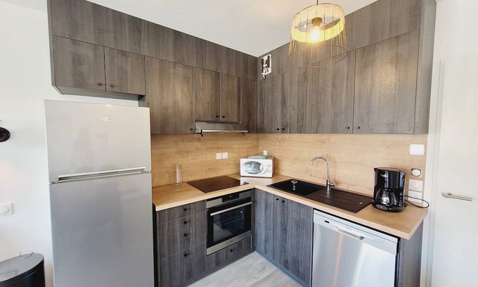Mimizan-Plage Apartment | Beautiful duplex in a secure residence with swimming pool for 8 people in Mimizan plage