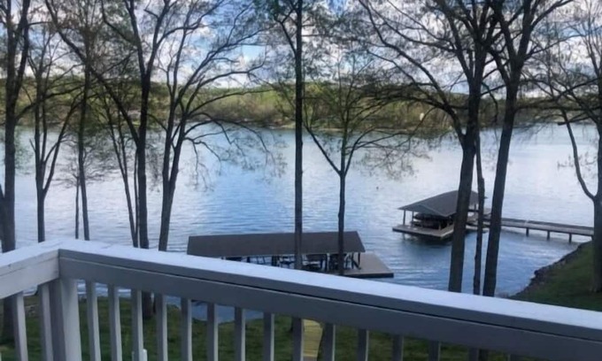 North Shore House | What A View, Wifi, ping pong, cloe to amenities