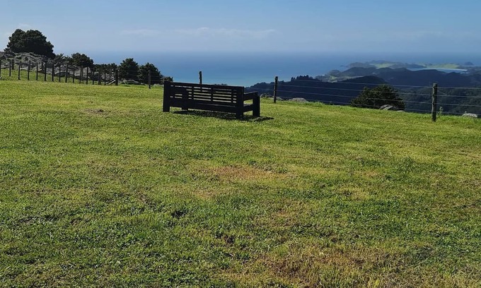 Helena Bay House | Beautiful views in a quiet country side, 5 mins to the beach.