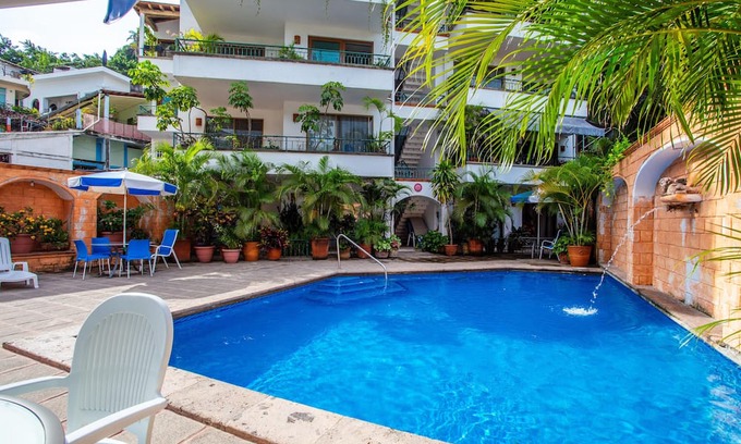 Amapas Condo | Amazing Casa Dorado in Zona Romantica