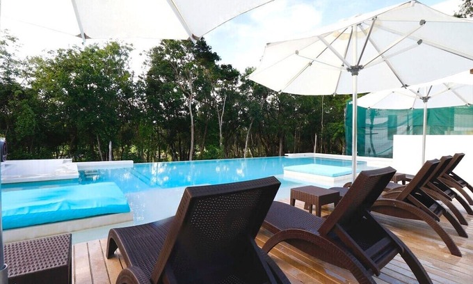 Akumal Apartment | Paradise Getaway 2BR Condo in Akumal ANAH Village