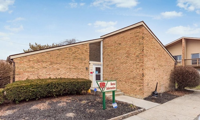 West Columbus Apartment | Home away from home
