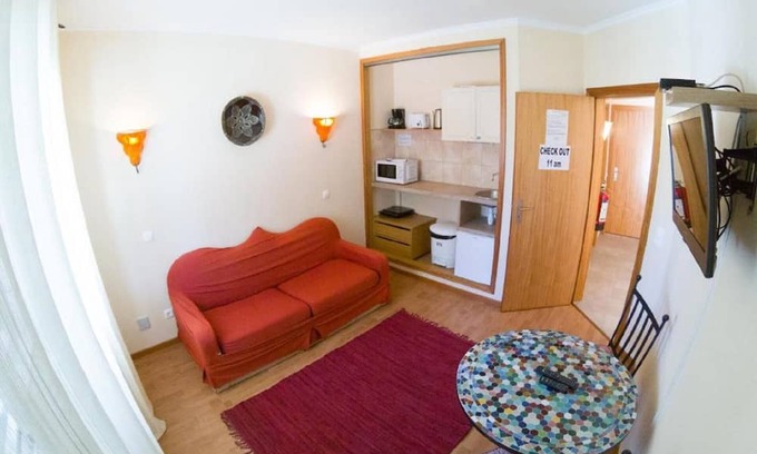 Meia Praia House | Inn Seventies Cheap and Chic - Duplex IV
