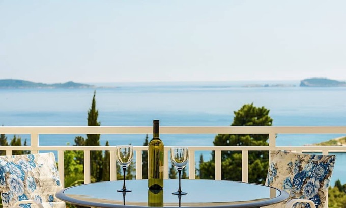 Mlini Apartment | PENDO 2 apartment with sea view, near beaches and Dubrovnik