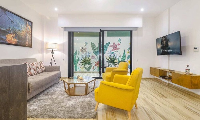 Luis Donaldo Colosio Condo | Great Location! Ocean Views! AC! Rooftop Pool!