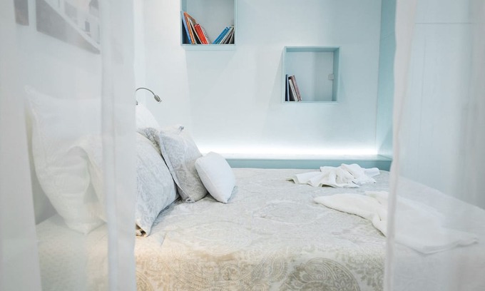 Panagia Apartment | Theoxenia Deluxe Apartment with Sea View