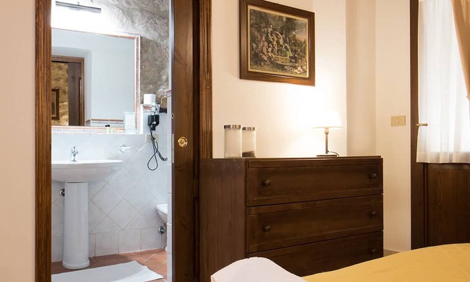 San Macario In Monte Other | Double room Suite in typical Tuscan Villa (101), ground floor