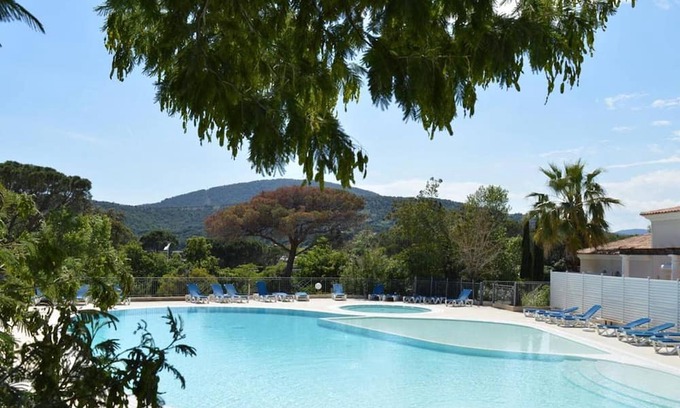 Sainte-Maxime Apartment | Apartment Sainte-Maxime, 2 bedrooms, 6 persons