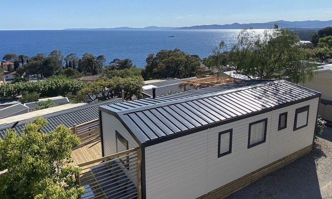 Le Dramont House | New mobile home Saint Raphael 180 degrees sea view