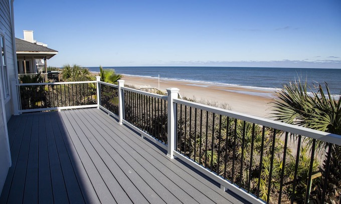 South Ponte Vedra Beach House | Seascape - WITH HOT TUB - Sleeps 15