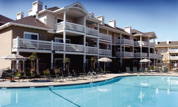 Windsor House | Windsor/Healdsburg Wine country resort Condos 3BEDROOM!! 2BA Sleeps8 NICE!!
