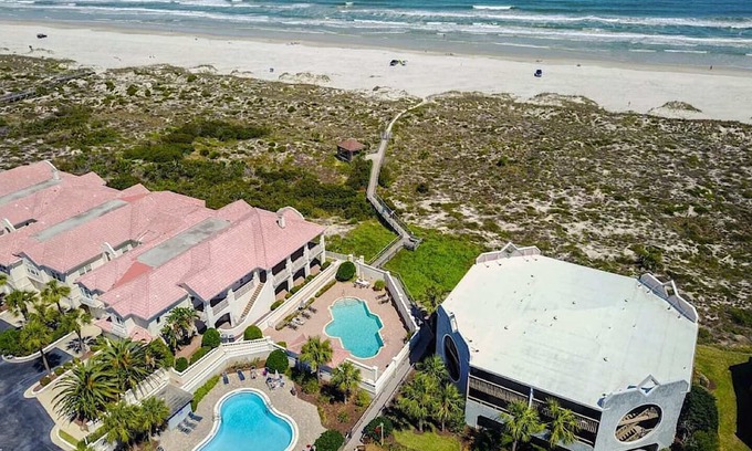 Butler Beach Condo | Beachfront Bliss: St. Augustine Escape