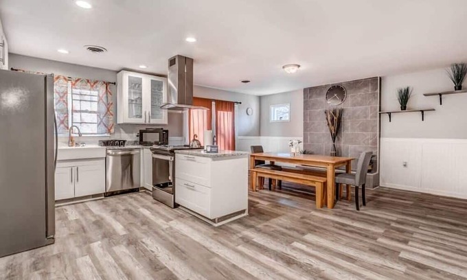 Memphis House | Quince Cottage