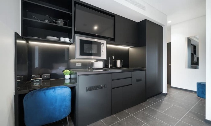 Chippendale Hotel | Spice On Broadway