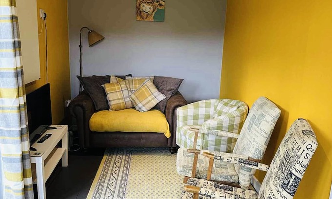 Lifton Apartment | Lydvale Lodge in Lifton