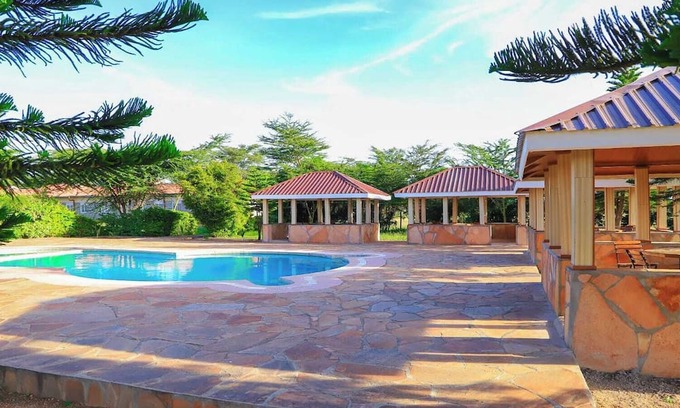 Maasai Mara Hotel | Loita Plains Hotel