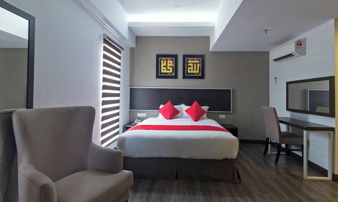 Cibodas Hotel | OYO 94790 Putri Bungsu Residence