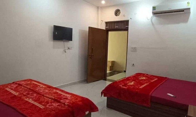 Vrindavan House | Nisha Guest Inn
