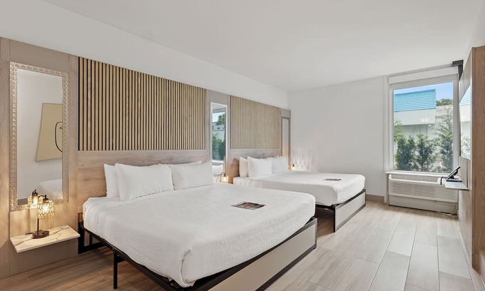 FM 1960 Hotel | Kompose Hotel