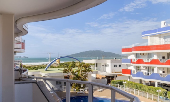 Ingleses Norte Apartment | Apartment 200m From Ingleses Beach Iho264
