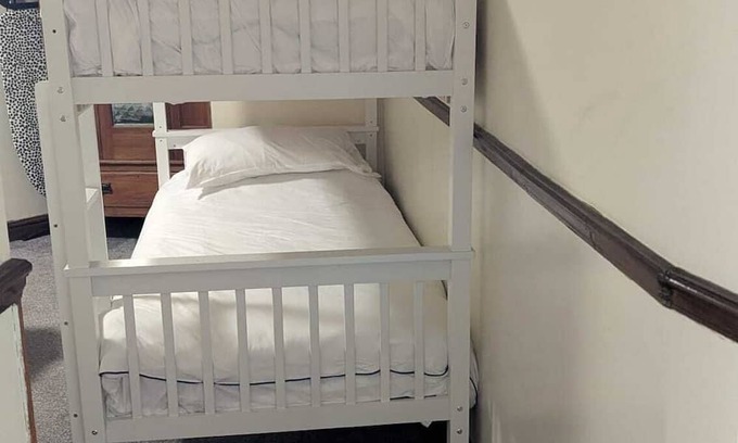 Princetown Hotel | Prince of Wales - Tredegar