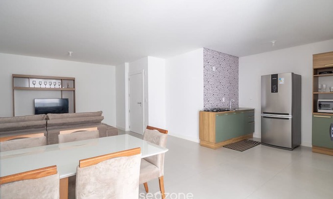 Castelo Branco Apartment | Apto 2Q c/churrasq. 500m da Meia Praia ROT1001