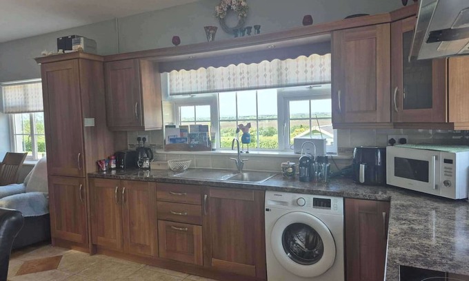 Mullagh Cottage | Tranquil Cottage Retreat in Kells, Leitrim