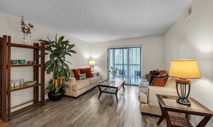 Durham Apartment | Duke Swift Double King Suites 2 Bedroom Apts by Quantum Suites