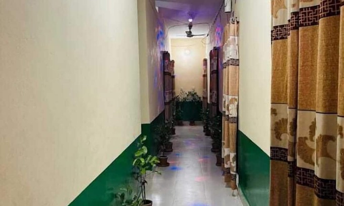 Dhaka Hotel | Hotel New Jatrabari