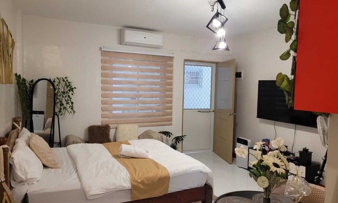 Lipa House | Serenity Home with Indoor Jacuzzi
