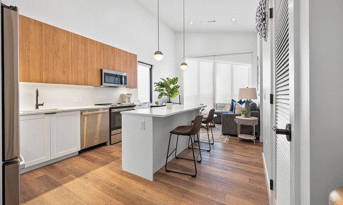 East Boston Apartment | Luxury 1BR Next to Logan Airport 8985