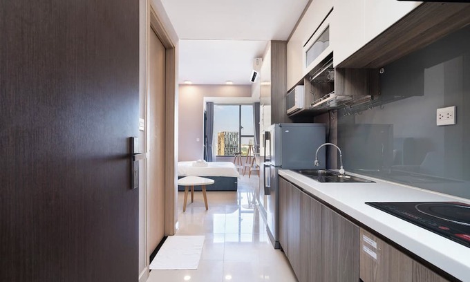 Phuong 8 Apartment | Refined Saigon - Terra Royal Apartment