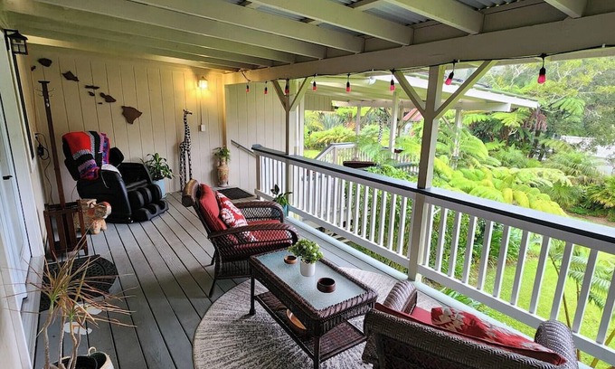 Volcano Apartment | Aloha Junction Guesthouse suites, Stay and explore Kilauea Volcano