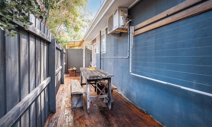 Ocean Grove Apartment | Orton Blue | 400m Walk to Beach | Pet Friendly