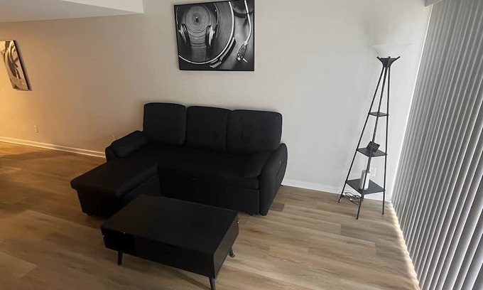 Tallahassee Apartment | Centrally Located 2bd/1.5 Bath Apartment Mins Away from FSU/FAMU/TSU