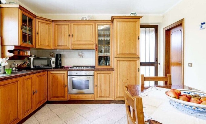 Camaiore Boat Rental | La Pergola Comfortable holiday residence