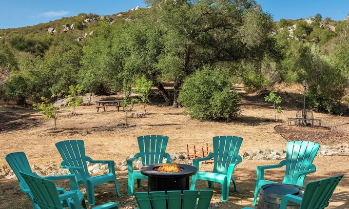 Ramona House | Spacious 4-bedroom Mountain house in Ramona Wine country with Games & Hot tub