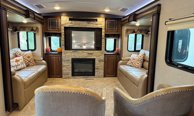 Gem County House | Glamping in the heart of Emmett