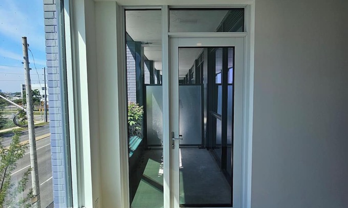 North York House | Sheppard West 2b2b Condo Unit