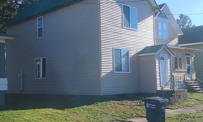 Ironwood House | 3-bedroom house with WiFi in Ironwood