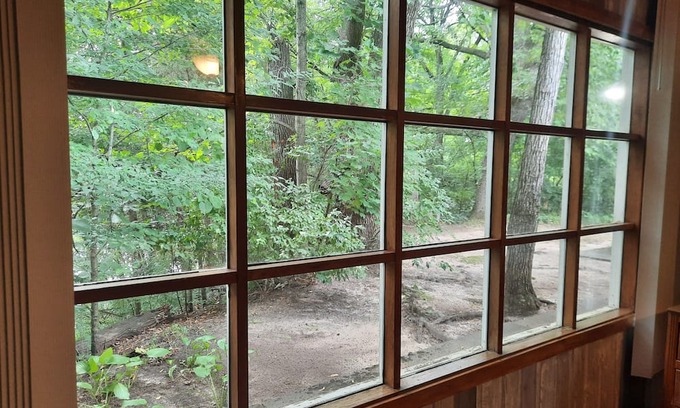 Fulton Cottage | Superb cottage with AC in resort overlooking the river