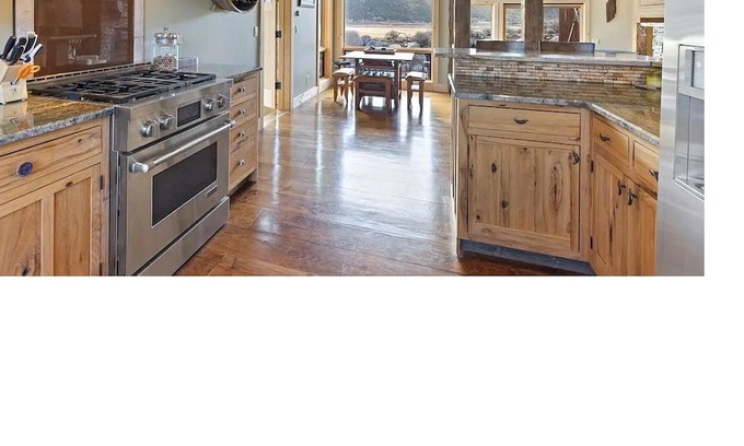 Twin Lakes House | Spectacular Twin Lakes 3 bedroom house.