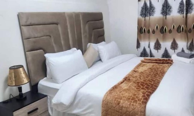 Greater Johannesburg Metropolitan Area House | Ogans Stylish 1 BedRoom Apartment - Self-Cateringnn