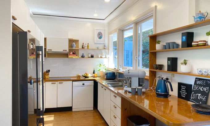 Avalon Beach Cottage | Three Beaches Cottage