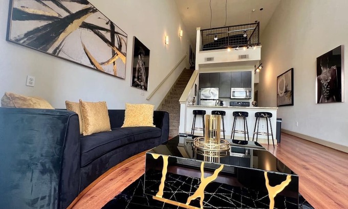 Piedmont Heights Apartment | Grand Sanctuary Loft