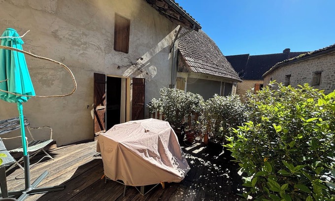 Tremolat House | Charming village house in the heart of the village