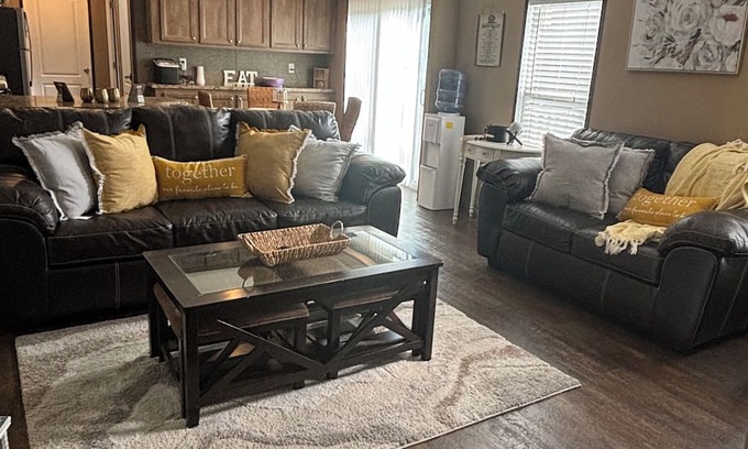 Walterboro House | 3-bedroom mobile home in awesome Walterboro with AC, WiFi, Cable
