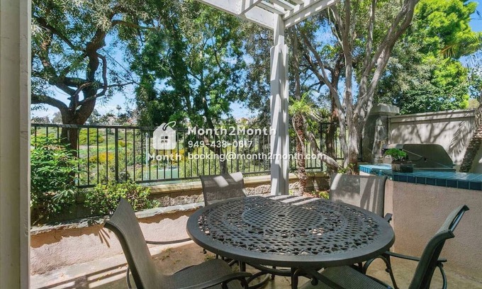 Laguna Niguel House | Placida Avenue Retreat #42219